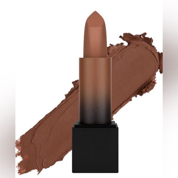 HUDA BEAUTY Power Bullet Matte Lipstick
A deep chocolate brown cool toned - Picture 1 of 4